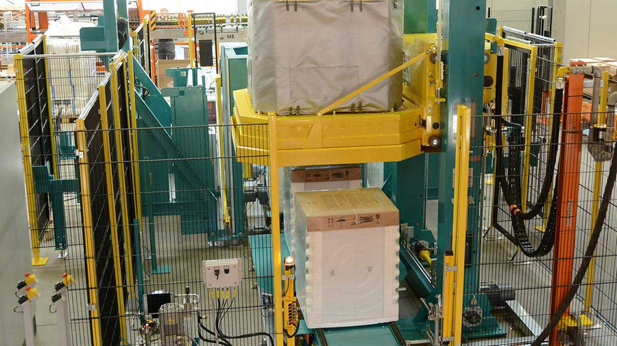 Picture of an MSK Schrinkcover. MSK shrink wrapping systems can be retrofitted with the energy saving module MSK Shrinkcover.
